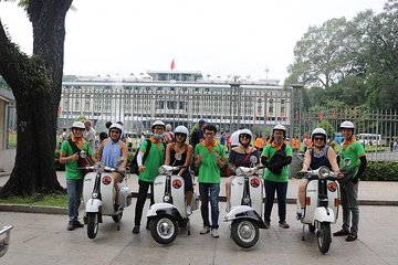 Saigon Vespa City Tour 2,5 hours