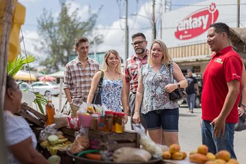 Cancun Street Food Tour with Food Stalls, Local Market and Murals