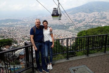 Medellin City Walking Tour plus Metro Cable Cars