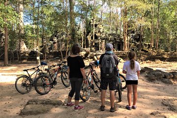  Siem Reap Angkor Sunrise private 3 Days by Bike