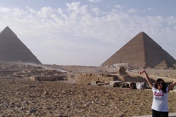 Giza Pyramids, and Egyptian Museum small group 8 pax