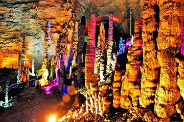 4 Days Zhangjiajie Discovery Tour with Yellow Dragon Cave & Baofeng Lake