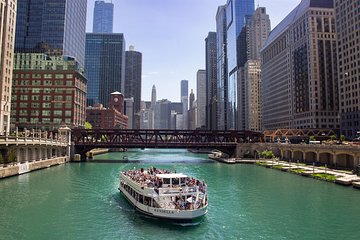 Chicago River 90-Minute Architecture Tour