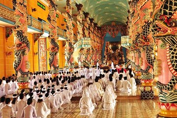 Cao Dai Temple - Cu Chi Tunnels full day trip