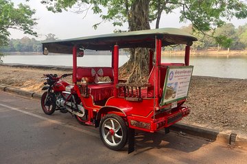 Arrival Airport Transfer by Tuk Tuk