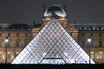 Private tour Louvre By night