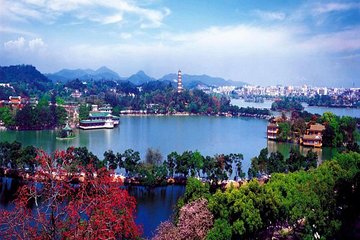 Flexible Hangzhou Private Day Tour with Lunch