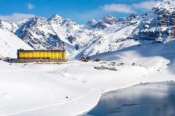 Private Tour: Portillo Ski Resort Day Trip from Santiago