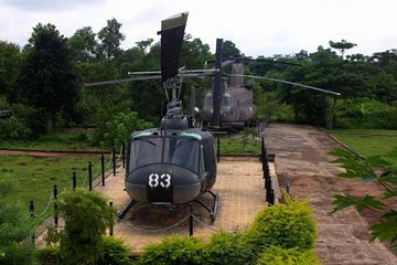 Dmz tour with Vinh Moc and Khe Sanh Combat base