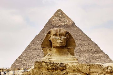 Pyramids of Giza & Sphinx & valley temple Tour with Egyptian lunch