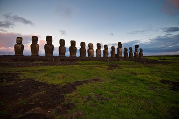 Easter Island Full-Day Tour: Ahu Tongariki, Rano Raraku and Anakena Beach