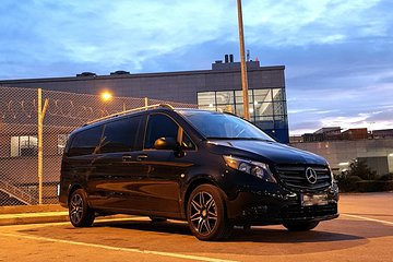 Private Transfer from/to Athens City to/from Piraeus