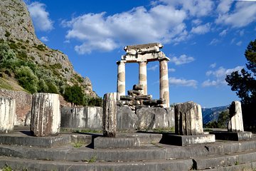 Delphi from Athens Round Trip Private Transfer 