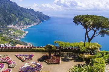 Naples: Positano, Amalfi, and Ravello Tour in minivan