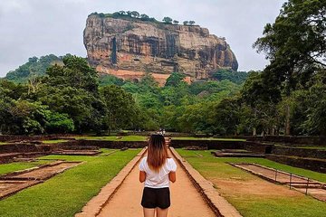 2 Days Highlights Of Sigiriya & Mihintale From Negombo