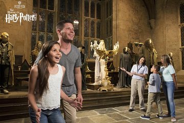 Fully Guided Tour of Warner Bros Studio Tour London – The Making of Harry Potter