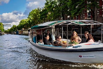 Amsterdam Uncovered: 120 Minutes by Boat