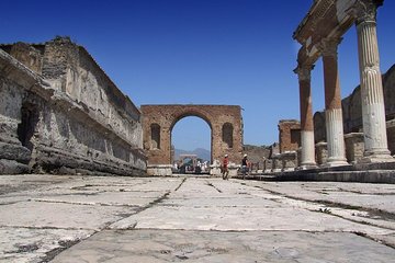 Pompeii, Herculaneum and scenic drive of the Mt. Vesuvius with wine tasting