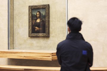 Louvre Museum Skip-the-Line Highlights Tour with Mona Lisa