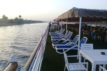 8-Day Private Sightseeing Excursion with Nile Cruise from Cairo airport