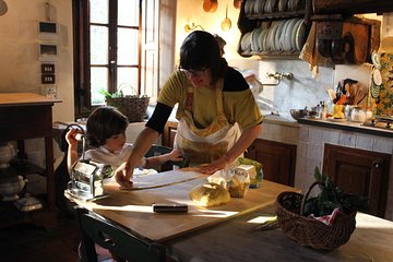 Authentic Florence Cooking Class in a Stunning Home with Costanza