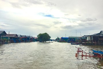 Private Me Chrey Floating Village Half day from Siem Reap