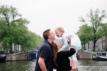 Private Photo Session with a Local Photographer in Volendam