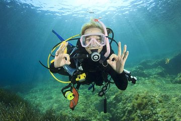 Professional Scuba Diving Full Day Trip With Transfer – Hurghada