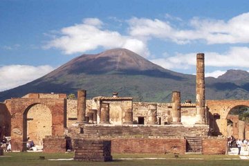 Ercolano And Cantine Del Vesuvio