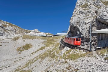 Pilatus Golden Roundtrip: Exclusive Small Group Tour from Luzern