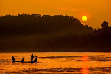 PRIVATE Luxury Sunset Mekong AFTERNOON TRIP with BBQ DINNER & COOK CLASS