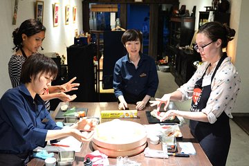 Private Market Tour and Sushi Class in Asakusa with a Chef