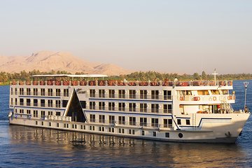 3-Night Private Nile cruise from Aswan with Hot air balloon