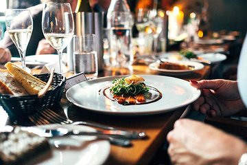 ViP Private Effective Nile River Dinner Cruise in Cairo 
