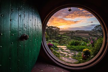 Auckland to Hobbiton Movie Set Private Tour