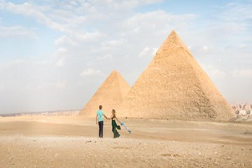 8 hours-Private Guided Day Tour to Memphis Saqqara and Giza with Lunch