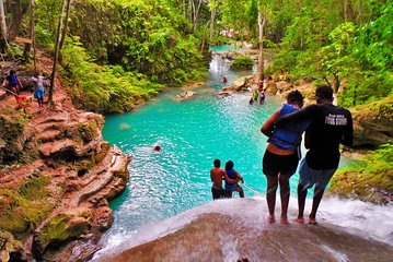 Cool Blue Hole Ocho Rios