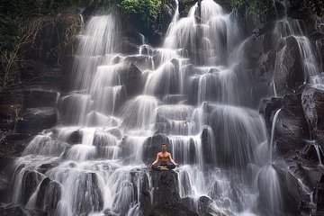 Bali Tour : Tegenungan - Tukad Cepung - Kanto Lampo - Tibumana Waterfall