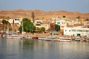 Private Trip: Nubian Villiage by Motorboat