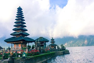  Ulun danu temple Tour