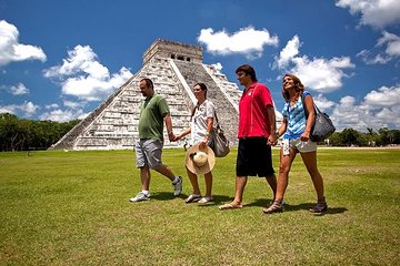 Discover Chichen Itza from Cancun or Maya Riviera