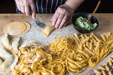 Cooking Class with Authentic Chef Experience