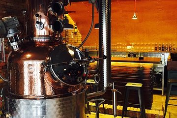 Craft Gin and exclusive brandies in unique distillery