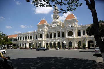 Private Tour: Ho Chi Minh City with Cu Chi Tunnels