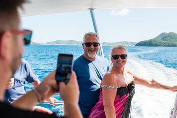 St Lucia Full-Day Catamaran Sightseeing Cruise With Snorkeling