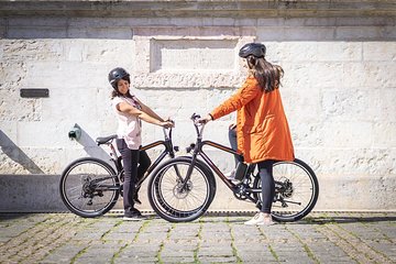 Tasty E-Bike Tour by Sitgo
