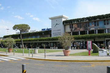 From Pisa Airport to San Gimignano