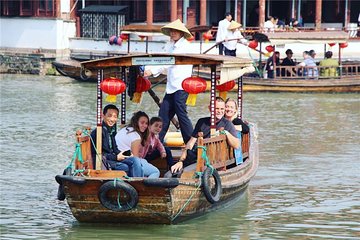 Zhujiajiao Water Town and Shanghai Highlights Private Trip