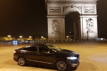 Private driver from Charles de Gaulle airport to Paris: Premium Service