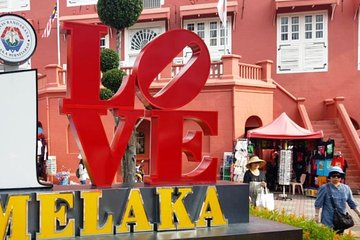 Explore Melaka UNESCO World Heritage Site